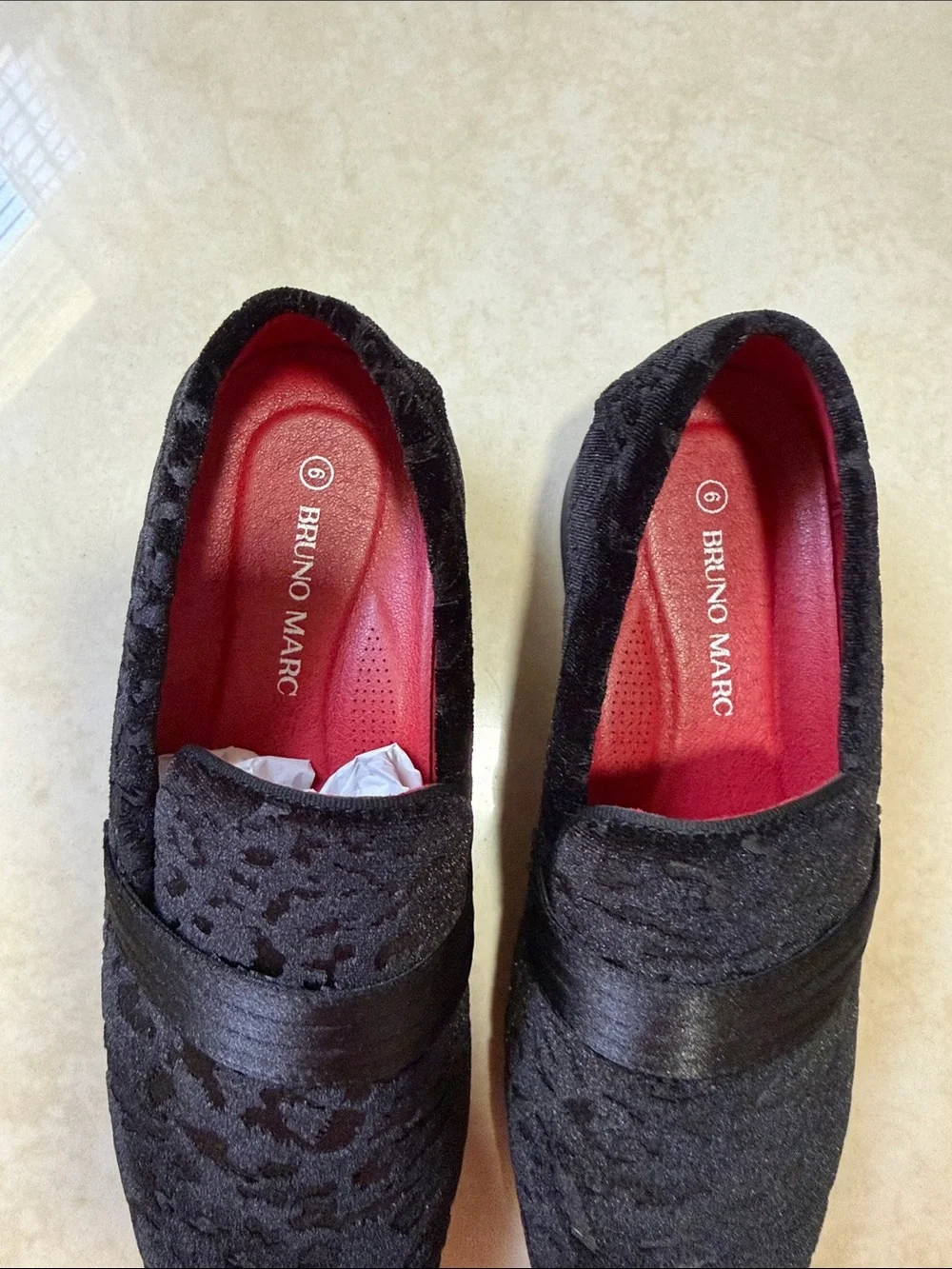 Big Kids Black Velvet Patterned Loafers